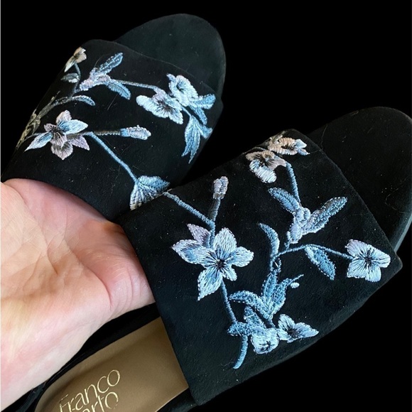 FRANCO Sarto Ellie Flat Sandal/Slide size 7.5 Excellent preowned!  Stunning shoe - Picture 4 of 15